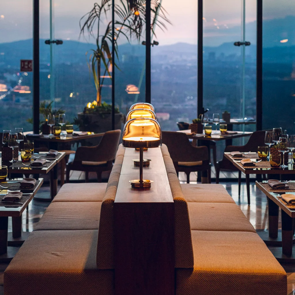 Playlist for luxury Hotels & Resorts